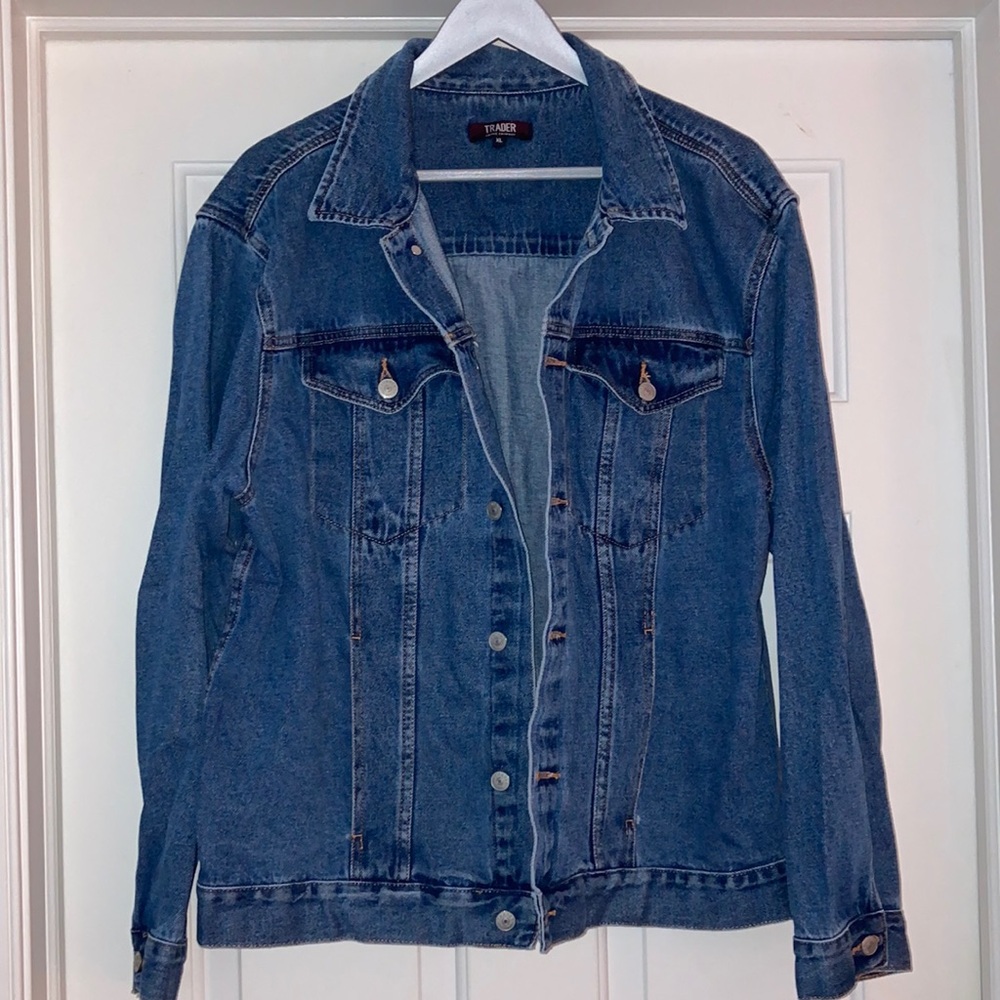TRADER JEANS COMPANY VINTAGE DENIM JACKET
